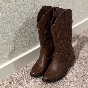 Girls cowboy boots
